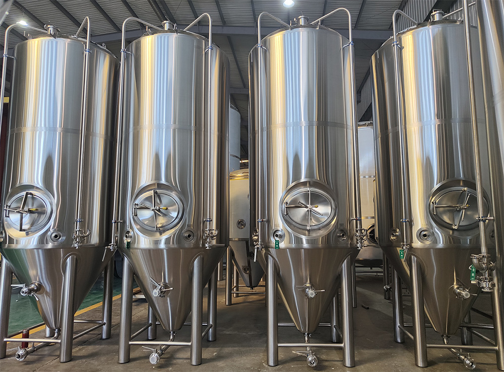 2500L Conical Jacketed Fermenter Unitank